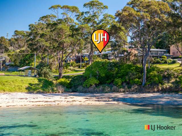 House For Sale in Malua Bay, New South Wales