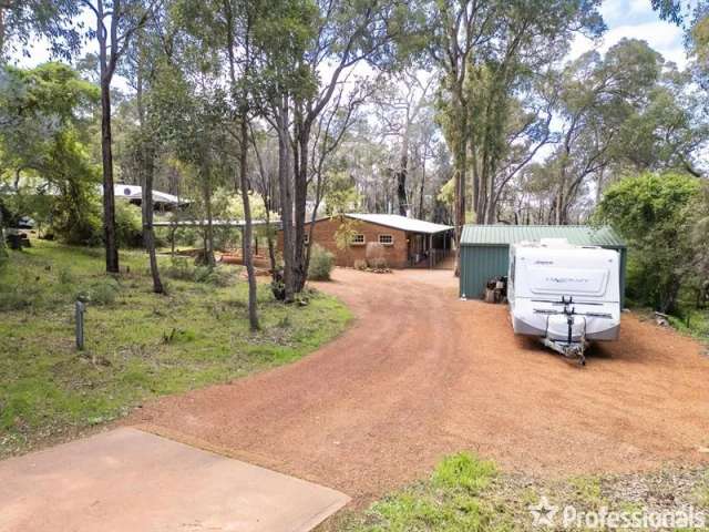 House For Sale in Shire Of Mundaring, Western Australia