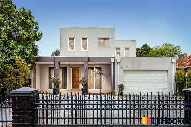 House For Sale in Melbourne, Victoria