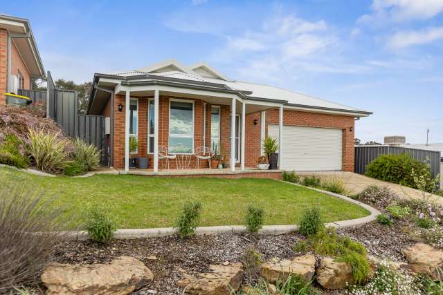 House For Sale in Wagga Wagga City Council, New South Wales