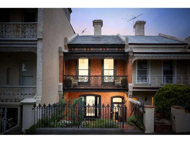 Magnificent Victorian Terrace In Prestigious Parkville Location