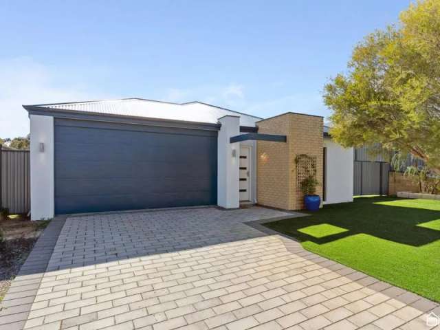 House For Sale in Byford, Western Australia