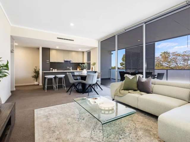 Apartment For Sale in City of Melville, Western Australia