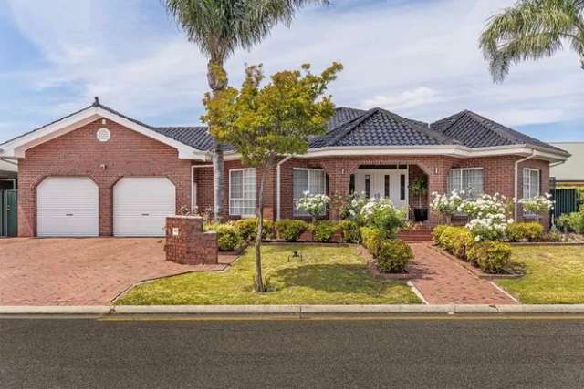 House For Sale in Adelaide, South Australia