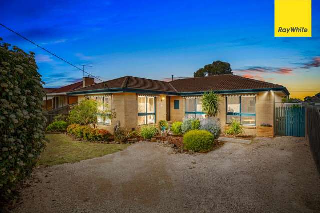 Charming Family Home In Prime Melton Location