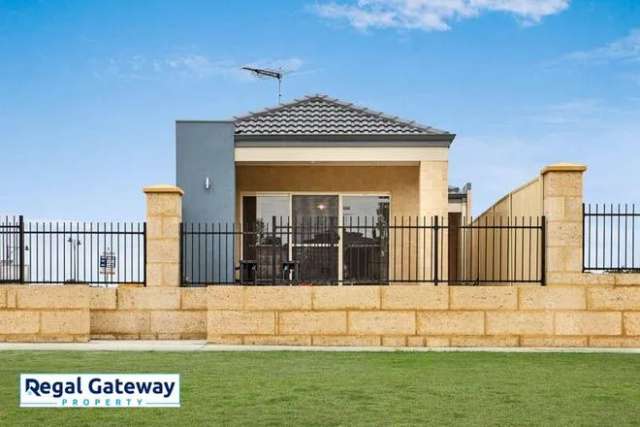 House For Rent in City of Cockburn, Western Australia