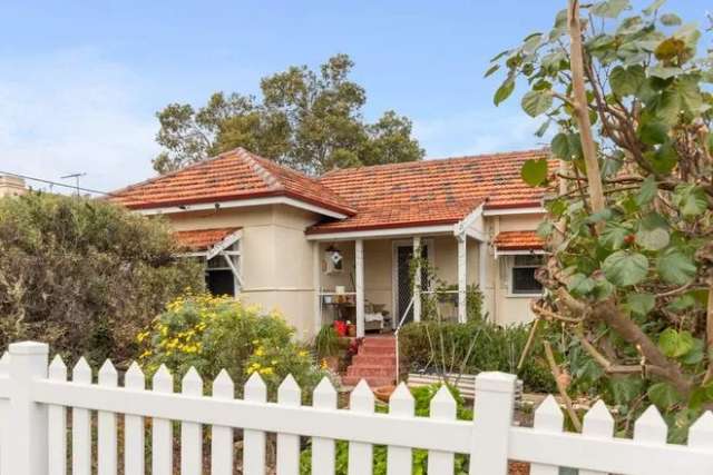 House For Sale in City of Melville, Western Australia