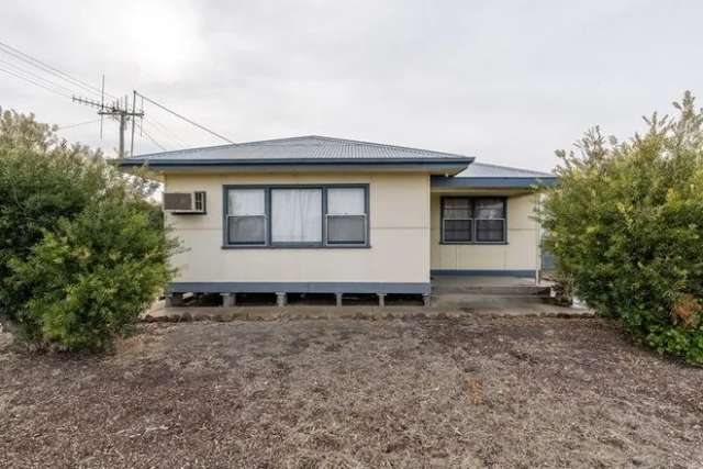 House For Sale in Nhill, Victoria