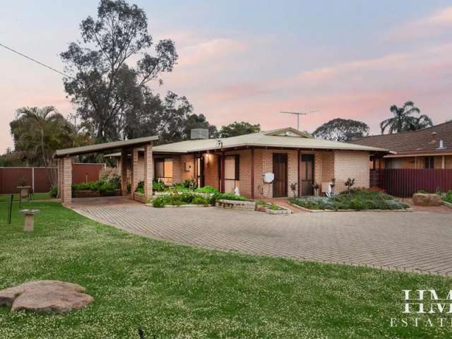 House For Sale in City of Swan, Western Australia