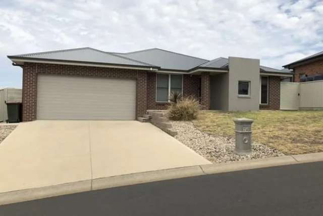 House For Rent in Tamworth, New South Wales