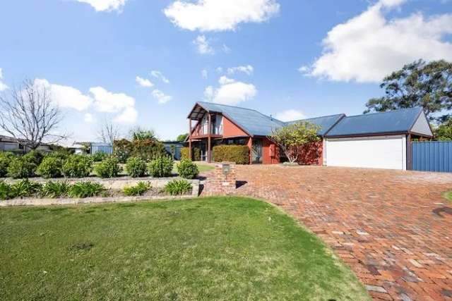 House For Sale in City of Swan, Western Australia