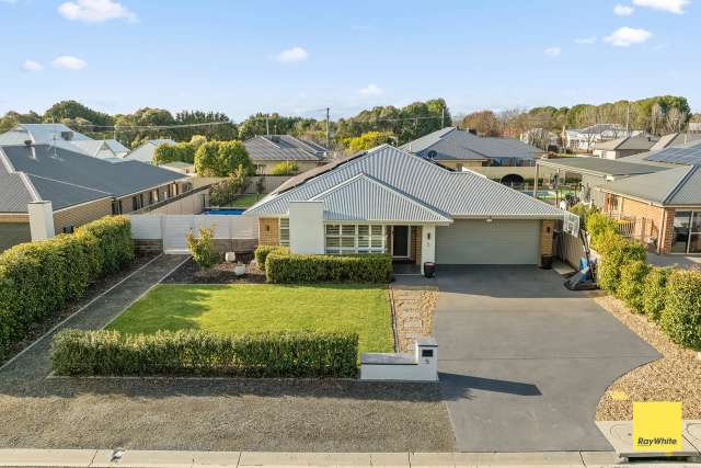 House For Sale in Bungendore, New South Wales