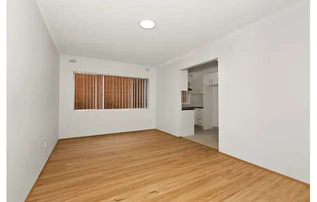 Rent 2 bedroom apartment in Sydney