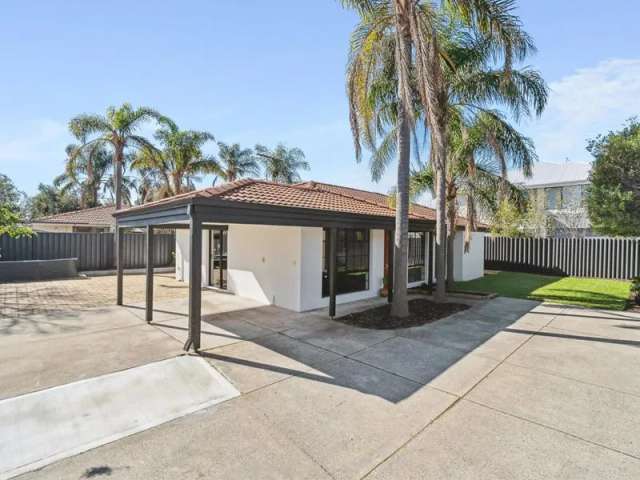 House For Sale in City of Melville, Western Australia