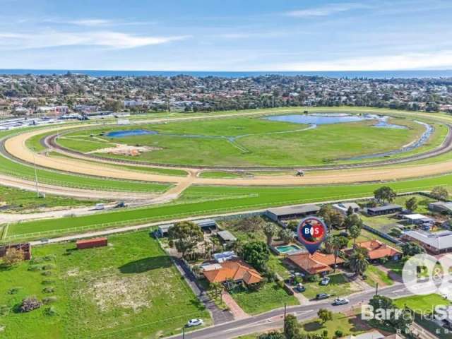 House For Sale in Bunbury, Western Australia