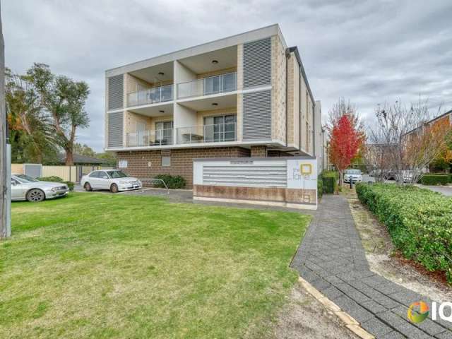 Apartment For Sale in City of Gosnells, Western Australia