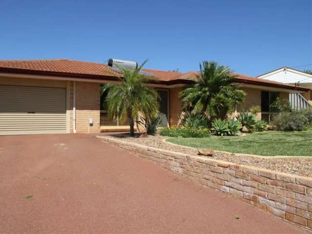 House For Rent in Geraldton, Western Australia