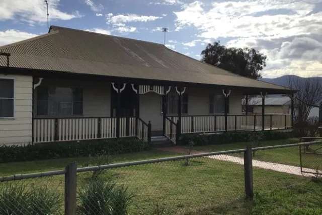 House For Rent in Tamworth, New South Wales