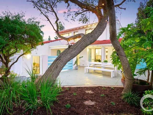 House For Sale in Town of Cambridge, Western Australia