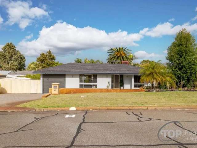 House For Sale in City of Melville, Western Australia