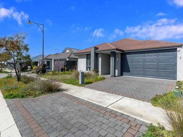 House For Rent in City of Cockburn, Western Australia