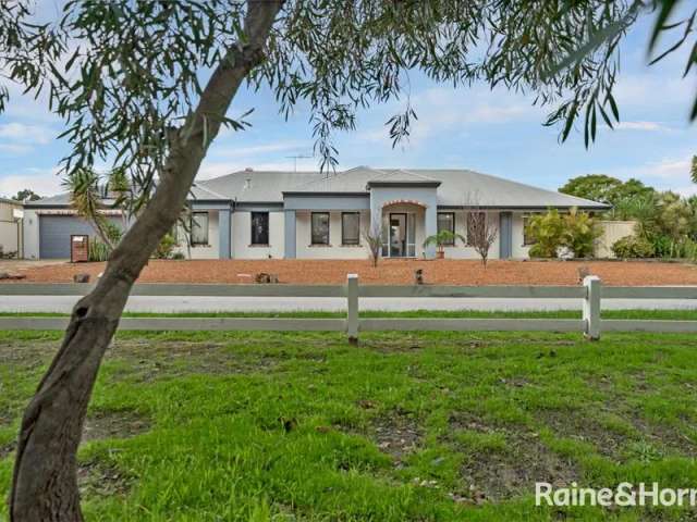 House For Sale in City of Swan, Western Australia