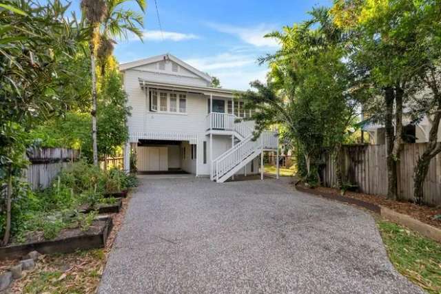 House For Sale in Cairns, Queensland