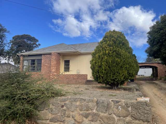 House For Sale in Cooma, New South Wales