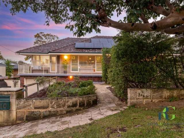 House For Sale in City of Melville, Western Australia