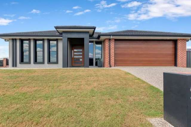 House For Sale in Southern Downs Regional, Queensland