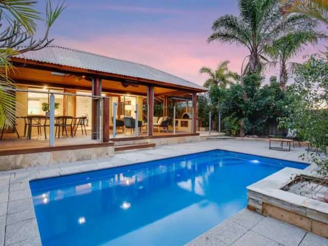 House For Sale in City of Melville, Western Australia