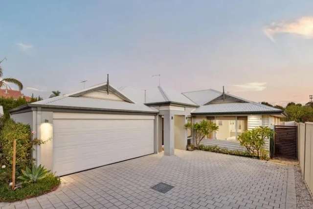 House For Sale in City of Melville, Western Australia