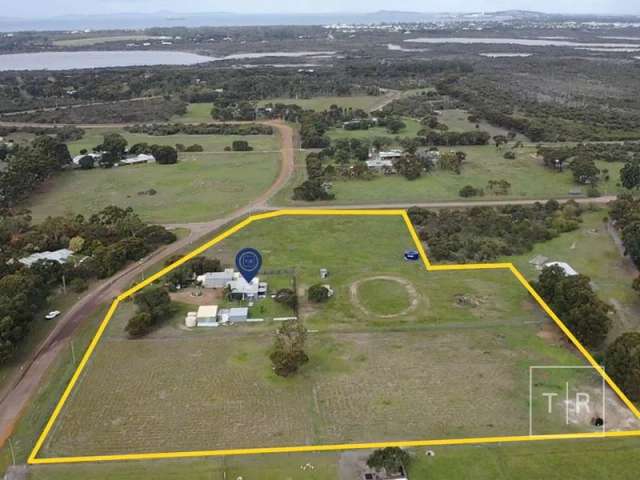 House For Sale in Shire Of Esperance, Western Australia