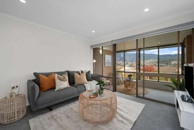 House For Sale in Hobart, Tasmania