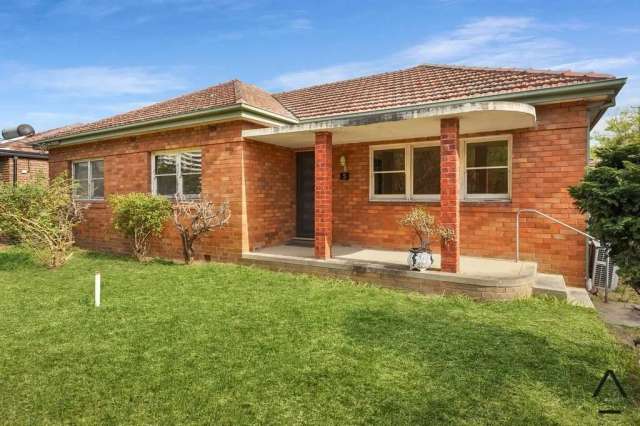 House For Lease - 5 Flora St, Arncliffe NSW 2205