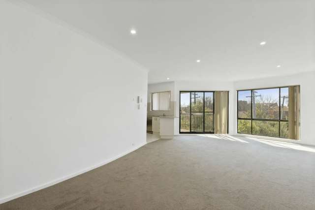 Apartment For Rent in North Canberra, Australian Capital Territory