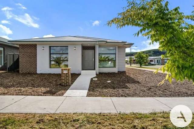 House For Sale in District of Gungahlin, Australian Capital Territory