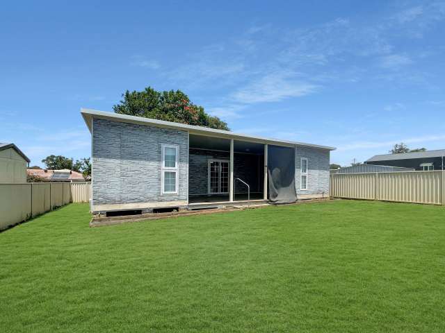 MODERN GRANNY FLAT IN GREAT LOCATION!