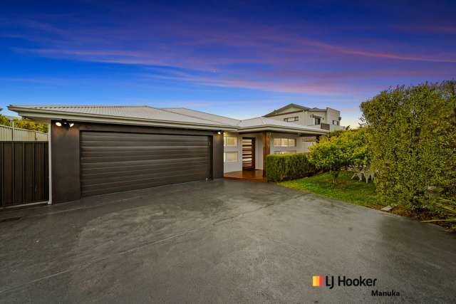 House For Sale in District of Molonglo Valley, Australian Capital Territory