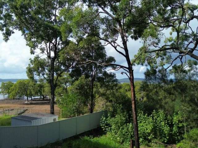 Waterfront - Views East Towards Straddie.