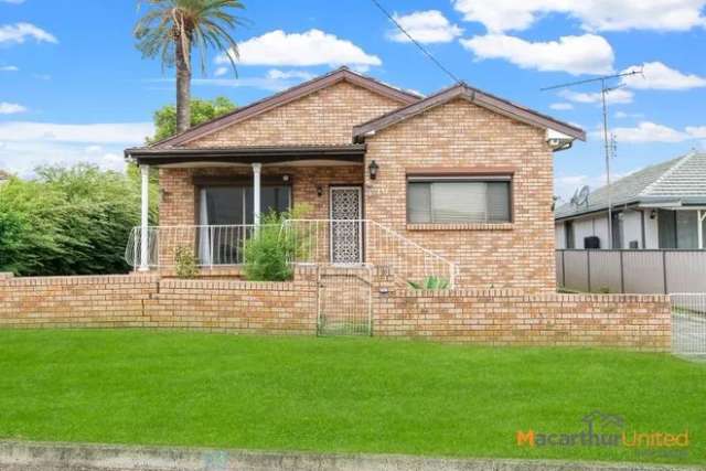 House For Sale in Wollongong City Council, New South Wales