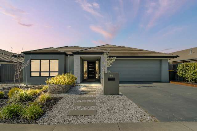 House For Sale in District of Gungahlin, Australian Capital Territory