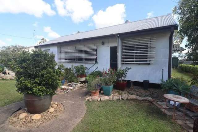 House For Sale in Ayr, Queensland