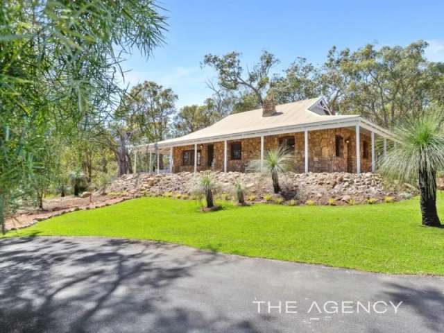 House For Sale in Shire Of Mundaring, Western Australia