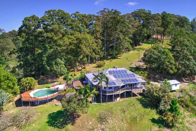 Classic Queenslander with Hinterland Views