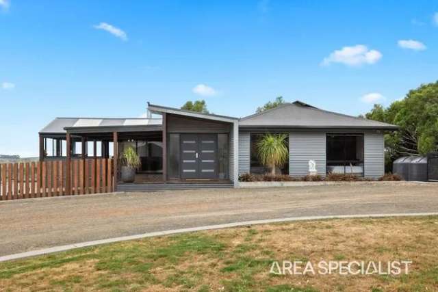 House For Sale in Korumburra, Victoria