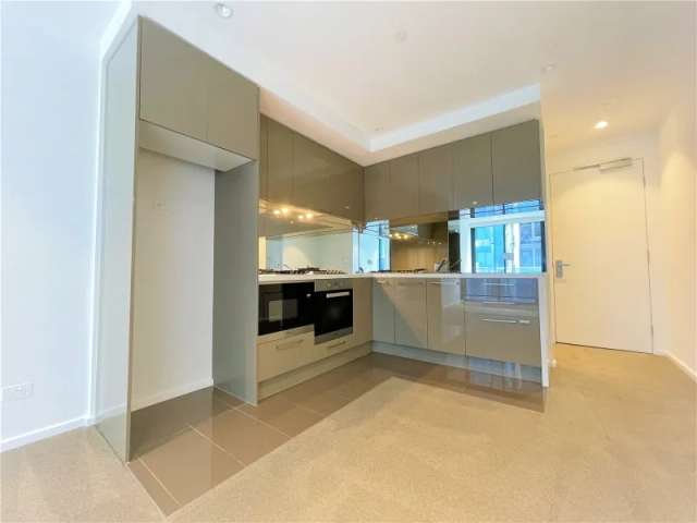 Spacious 2 Bedroom At Level 29!