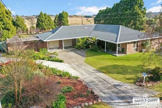 House For Sale in Tenterfield, New South Wales