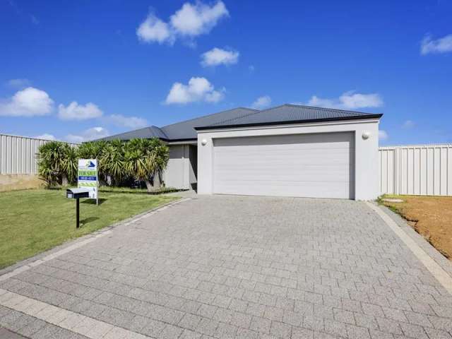 House For Sale in Geraldton, Western Australia