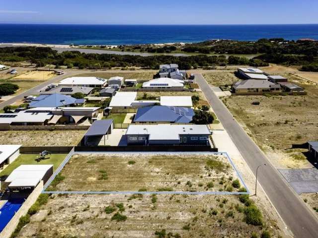 Land For Sale in Port Denison, Western Australia